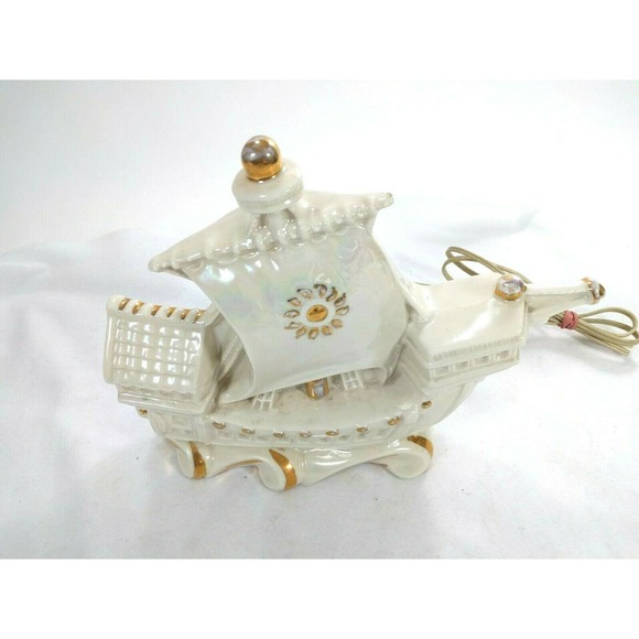 Underwriters Laboratories Inc. Lamp Pearl Ship - Picture 2 of 9